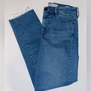 Social Standard by Sanctuary Slim Straight, raw‎ hem medium wash jeans sz 2 / 26